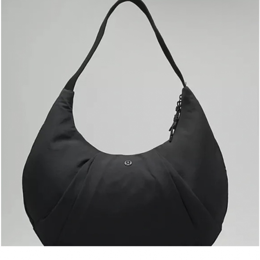 Lululemon Pleated Shoulder Bag 10L